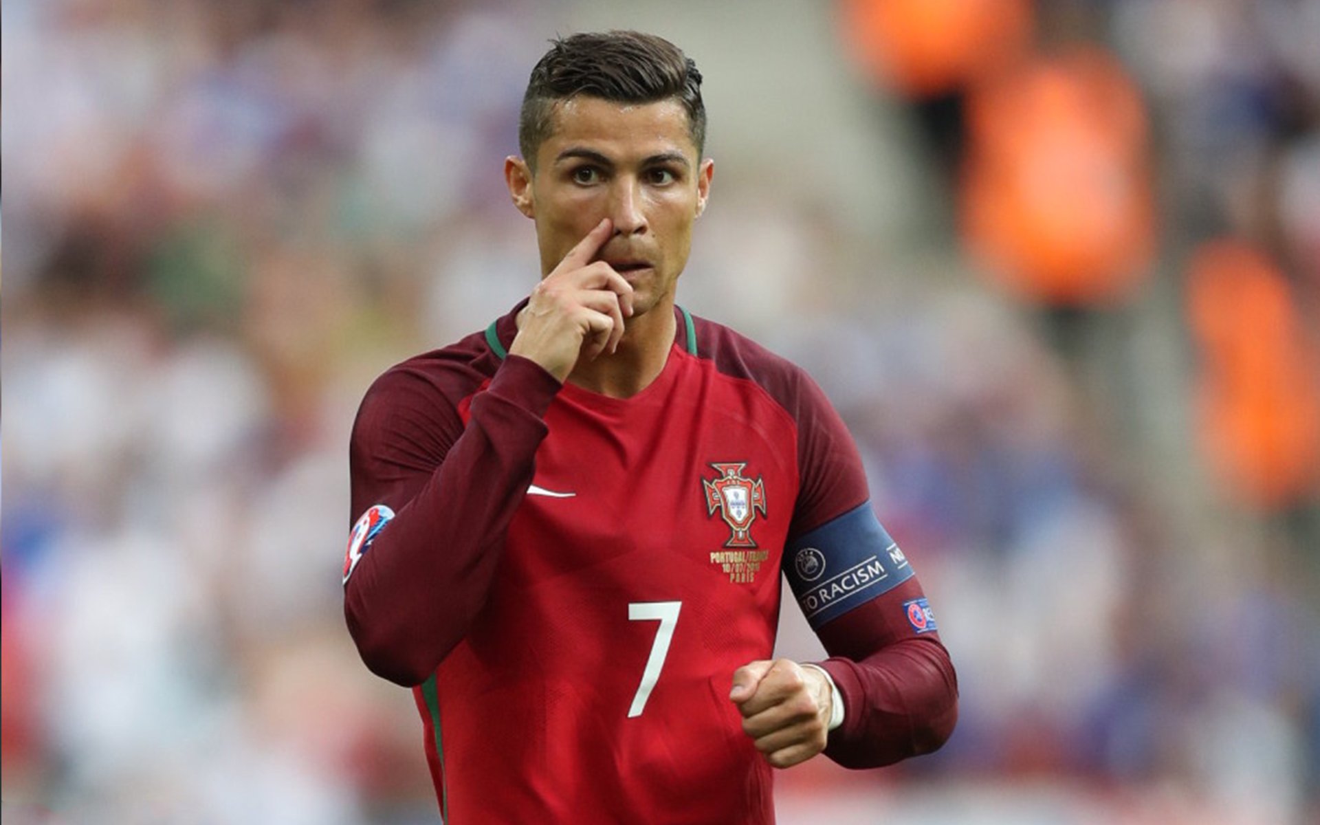 西甲国家德比焦点战,秘鲁封锁曼城背后的足球政治隐喻