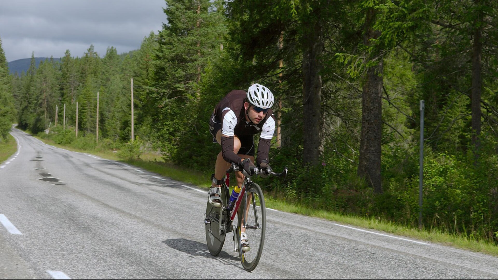 一剑封喉，中国队力克丹麦队，安赛龙惊艳四座背后的孤勇与荣光